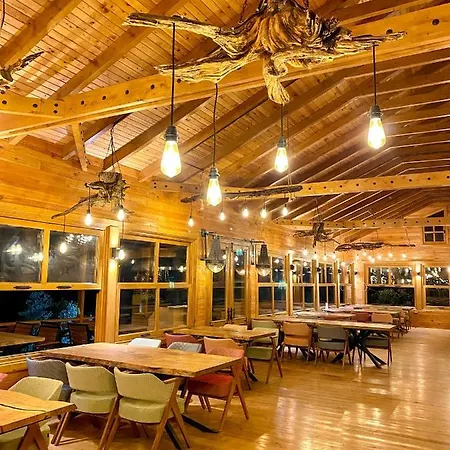 Hotel çandır Restaurant *