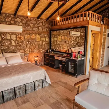 Candir Restaurant ホテル ムーラ