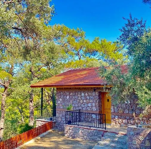 çandır Restaurant Hotel *